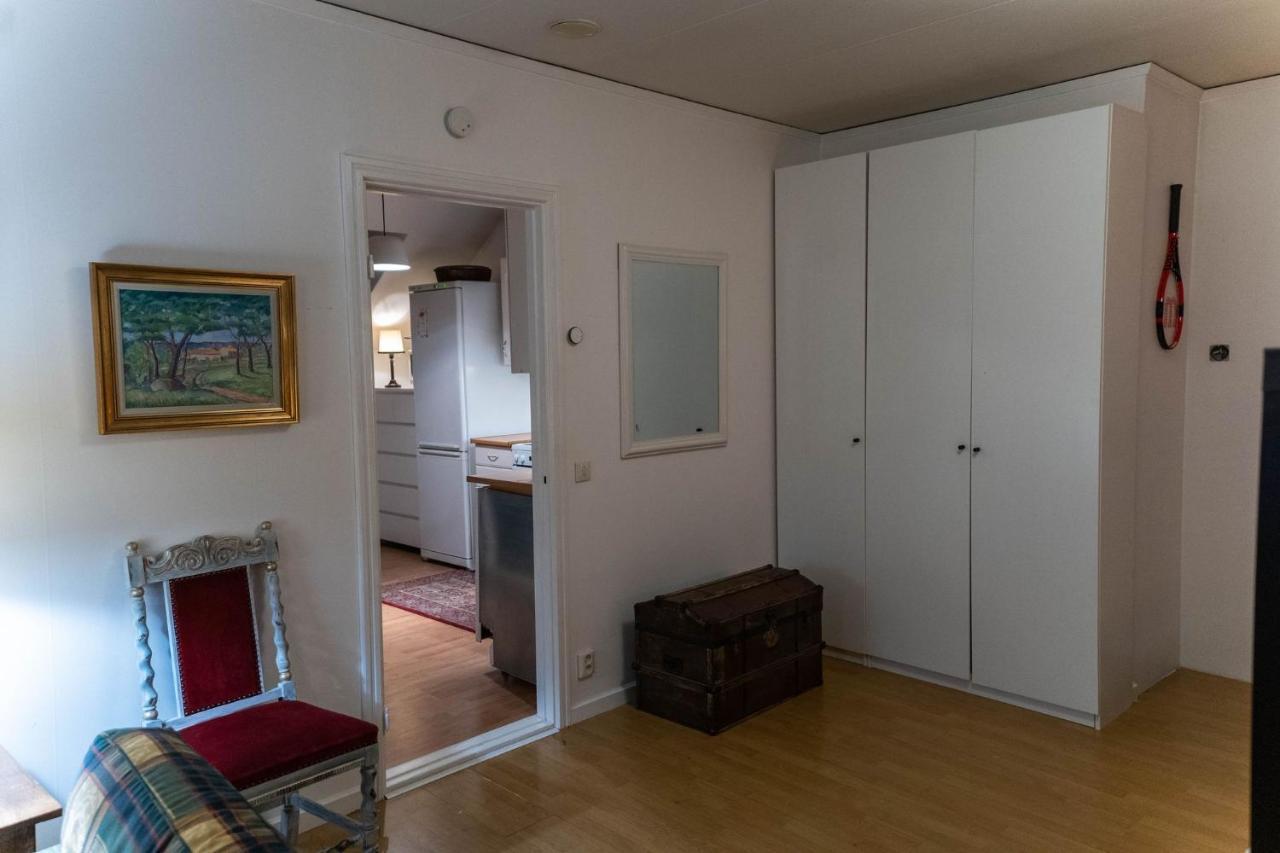 Mysig Takvaning Med Balkong Eskilstuna Extérieur photo
