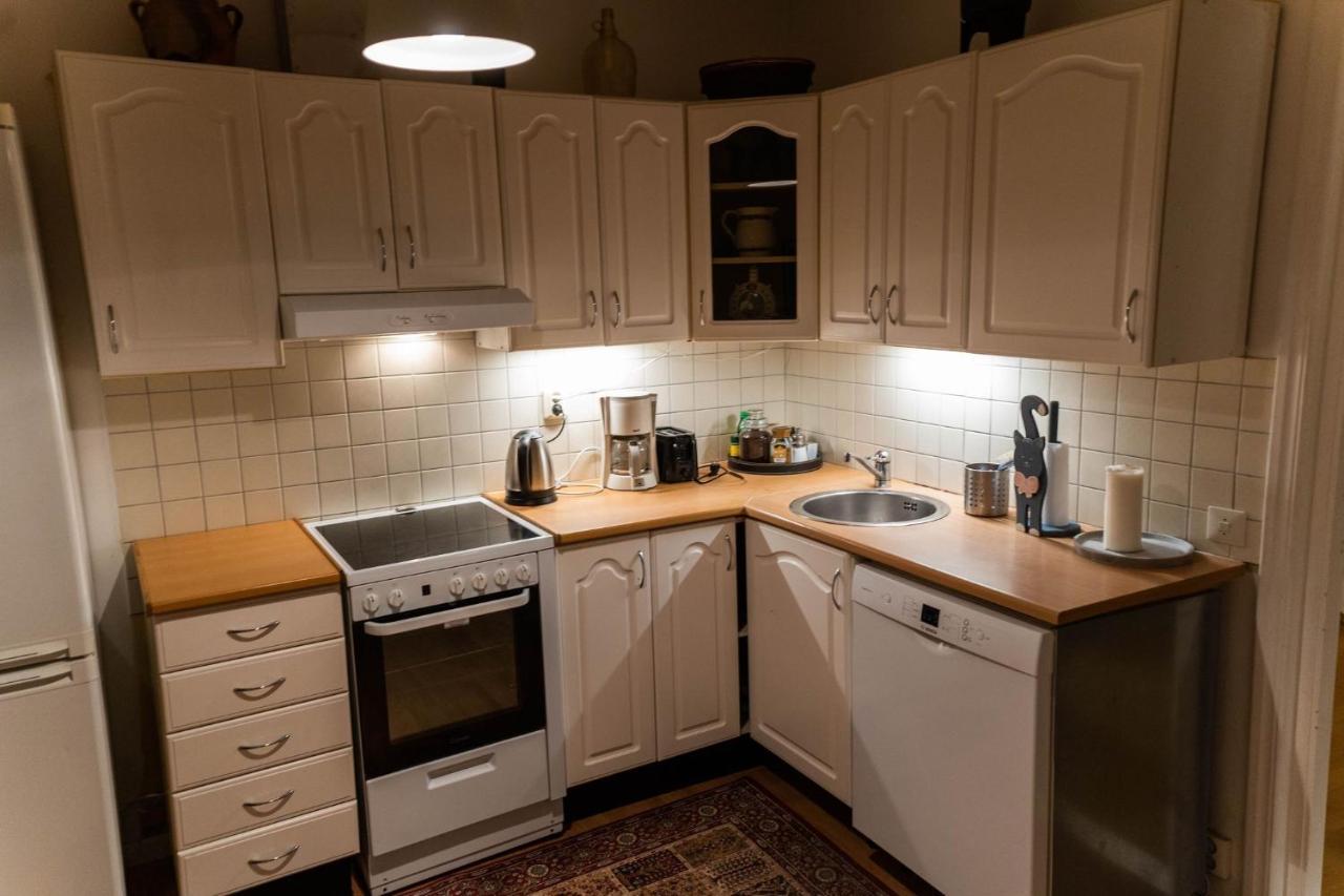 Mysig Takvaning Med Balkong Eskilstuna Extérieur photo